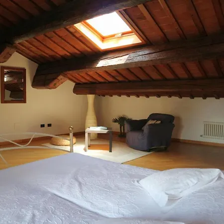 아파트 Vulandra: Tipica Casa Ferrarese A 50 Mt Dal Duomo