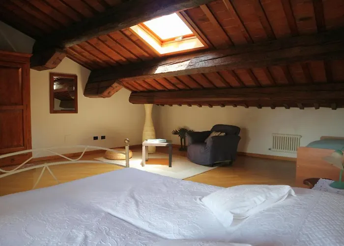 Apartament Vulandra: Tipica Casa Ferrarese A 50 Mt Dal Duomo
